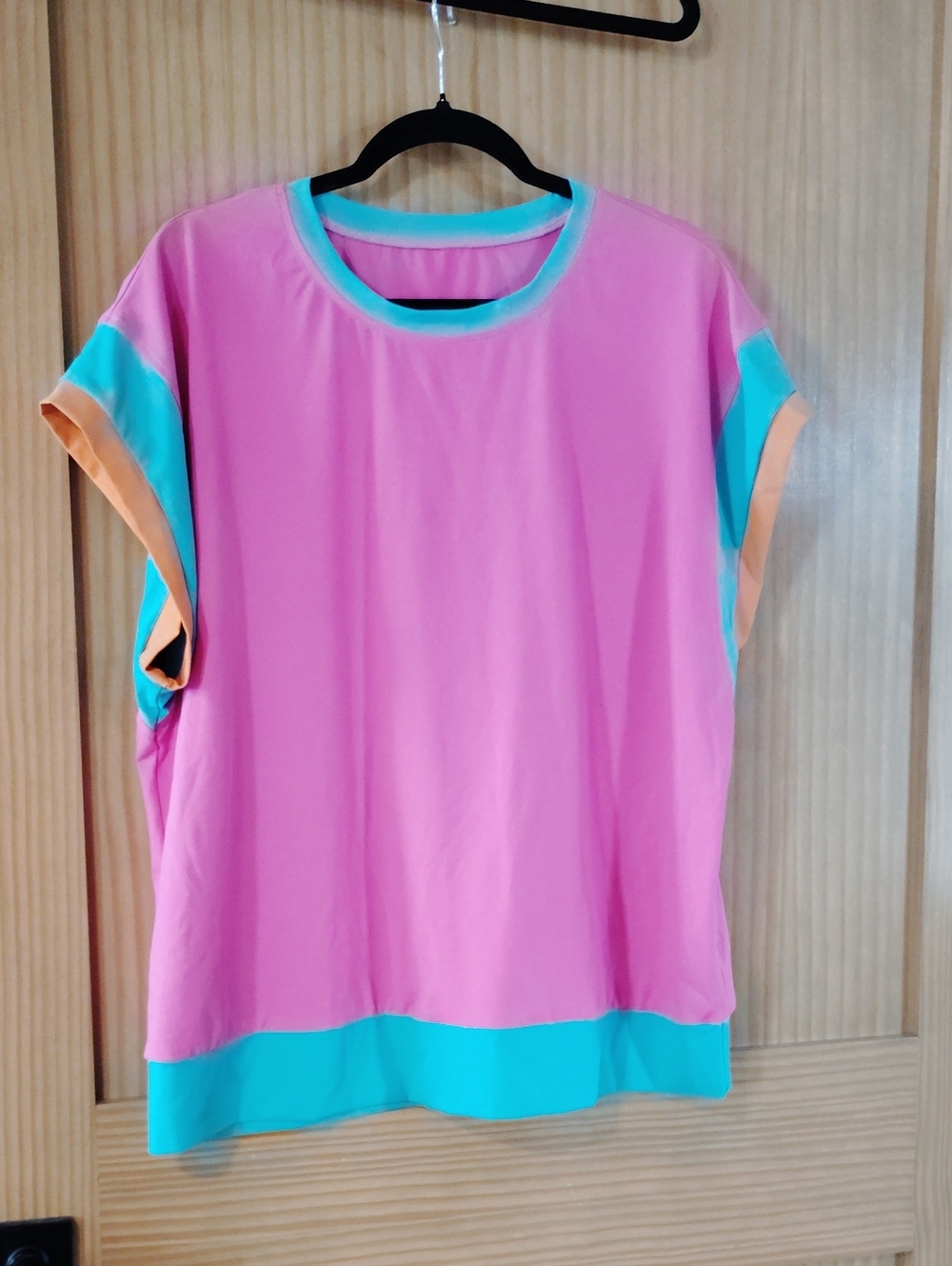 XL Women’s Pink Contrast-Trim Short Sleeve Top